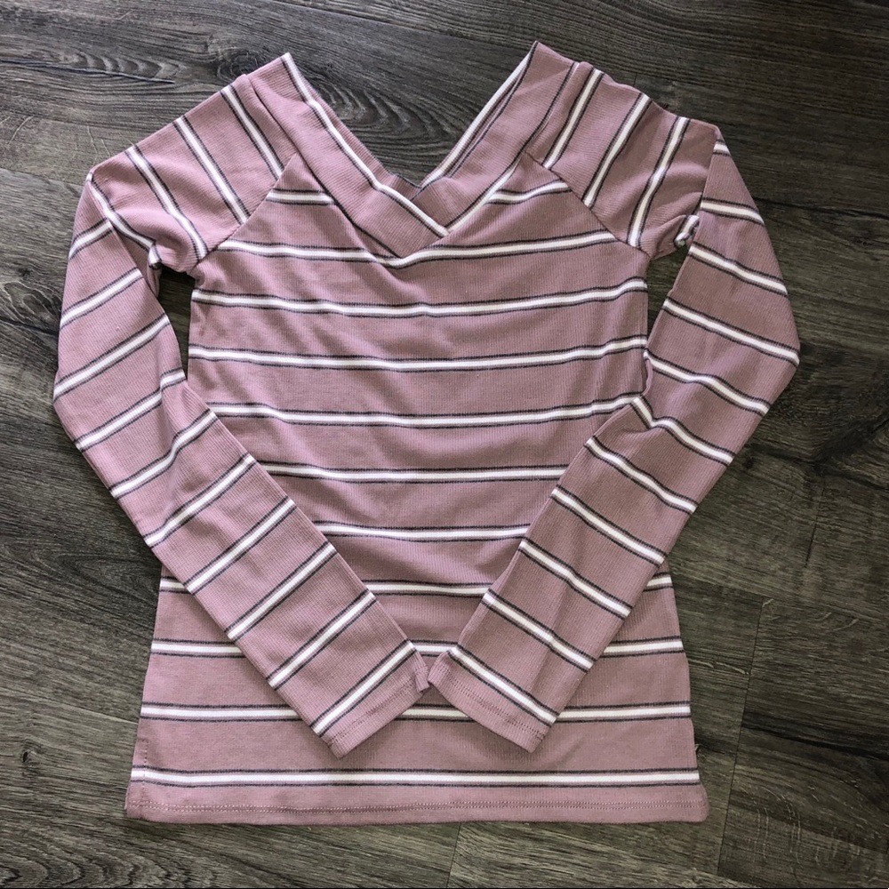 NWT!  Pink Rose V-Neck Ribbed Knit Top